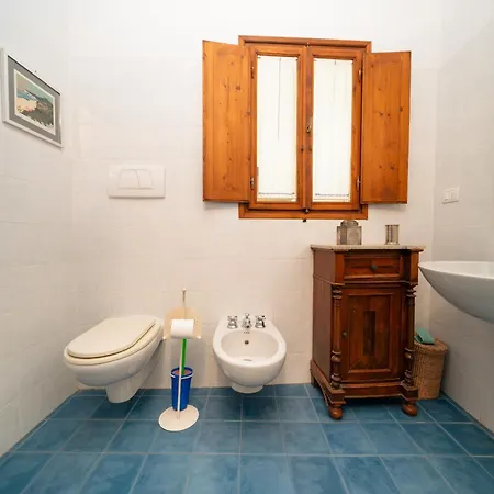 Apartment Charming Historic By Ponte Vecchio Florenz